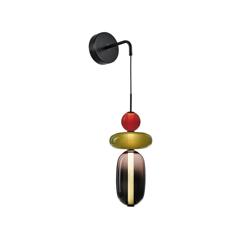 Ralvyn wandlamp met glazen kap
