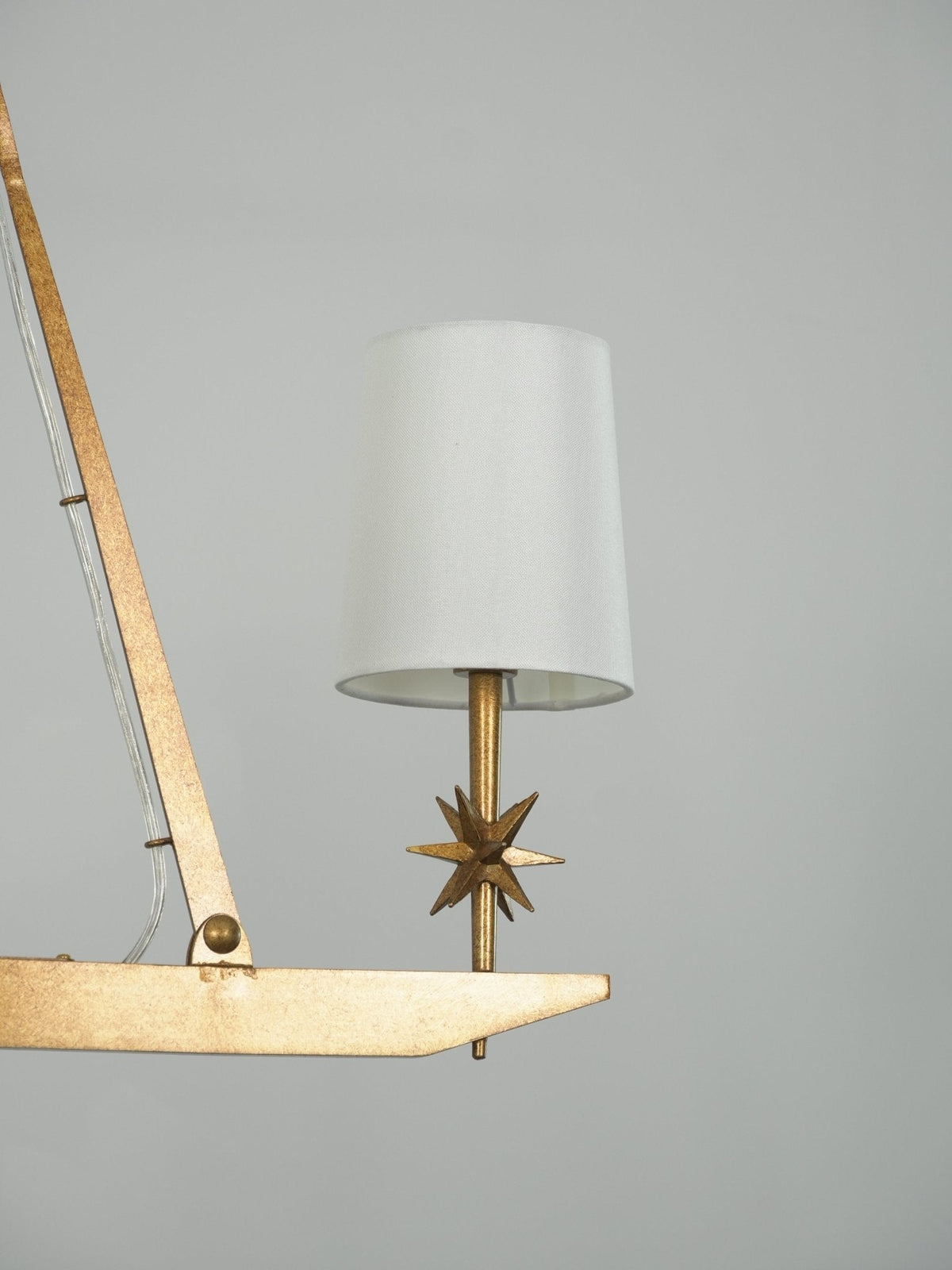 Lynve elegante kroonluchter met messing frame en steraccenten