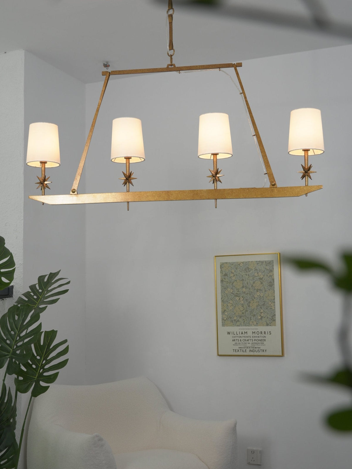 Lynve elegante kroonluchter met messing frame en steraccenten