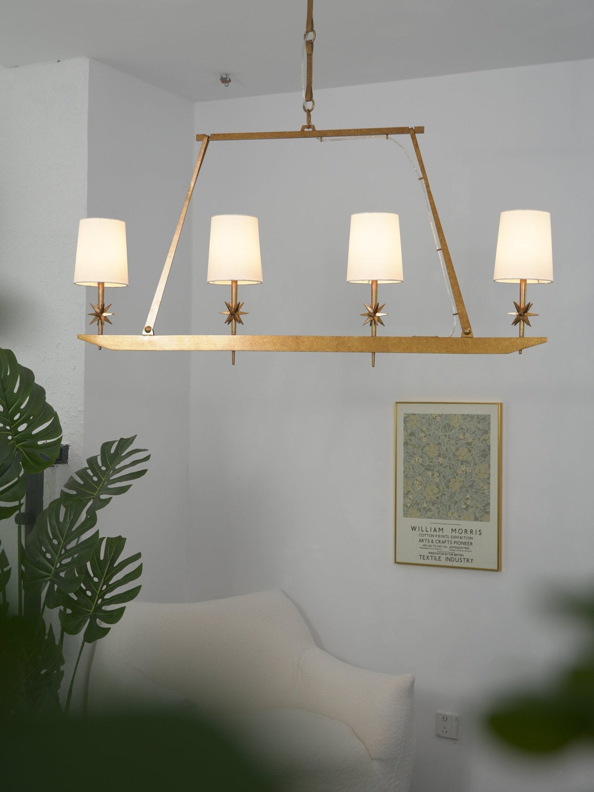 Lynve elegante kroonluchter met messing frame en steraccenten
