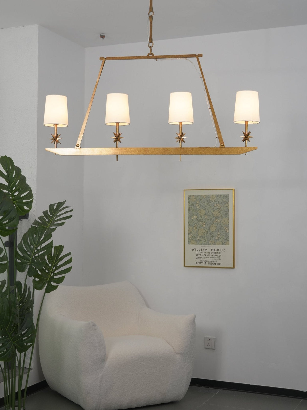 Lynve elegante kroonluchter met messing frame en steraccenten