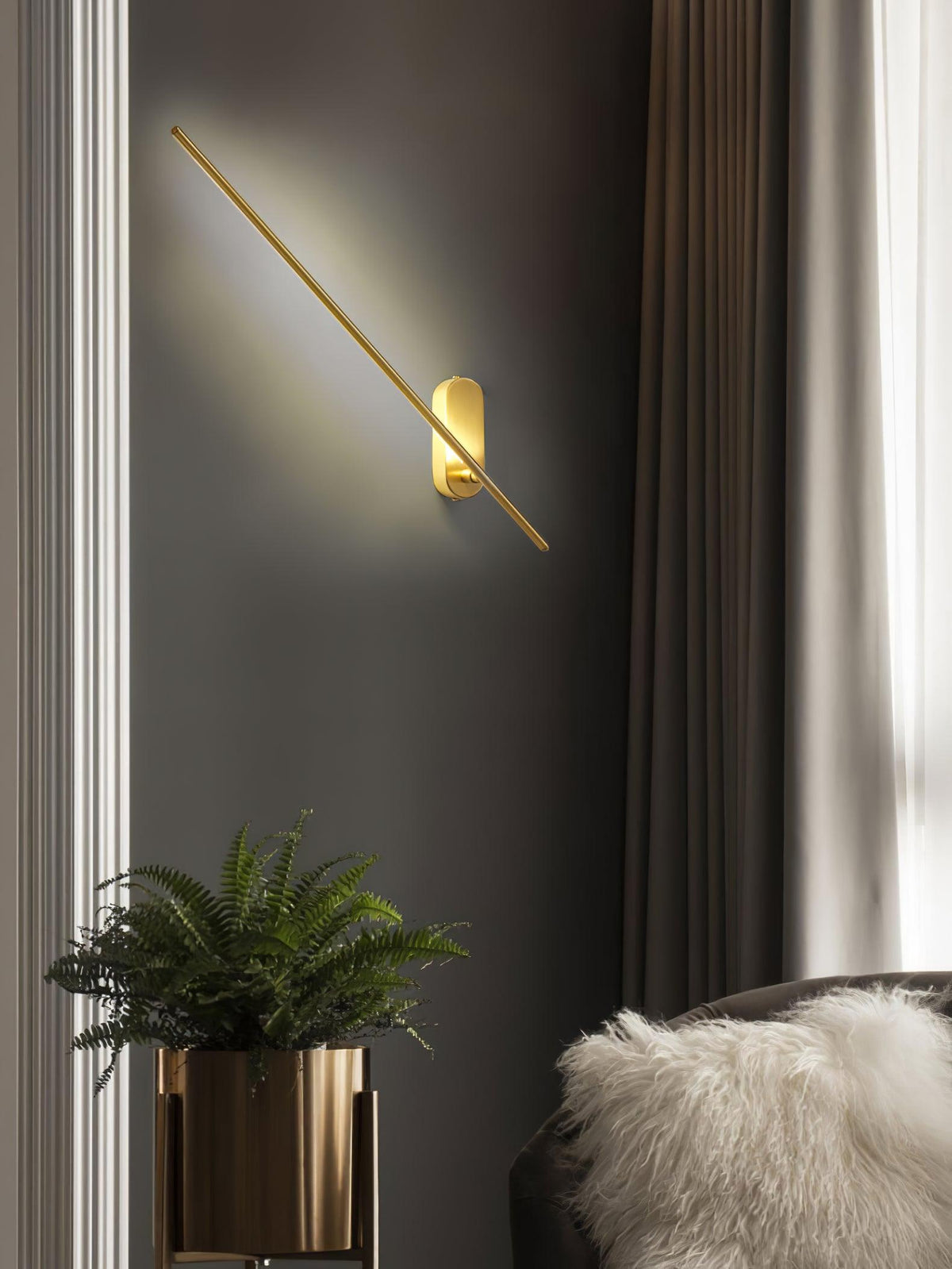 Marissa staafvormige messing wandlamp
