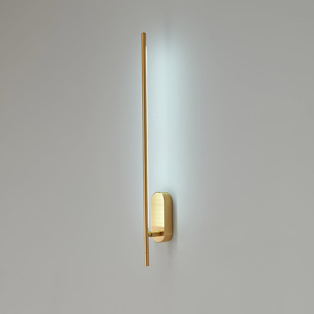 Marissa staafvormige messing wandlamp