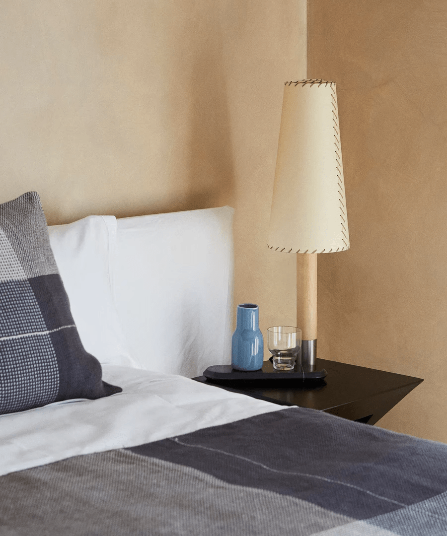 Bravique Stitched tafellamp