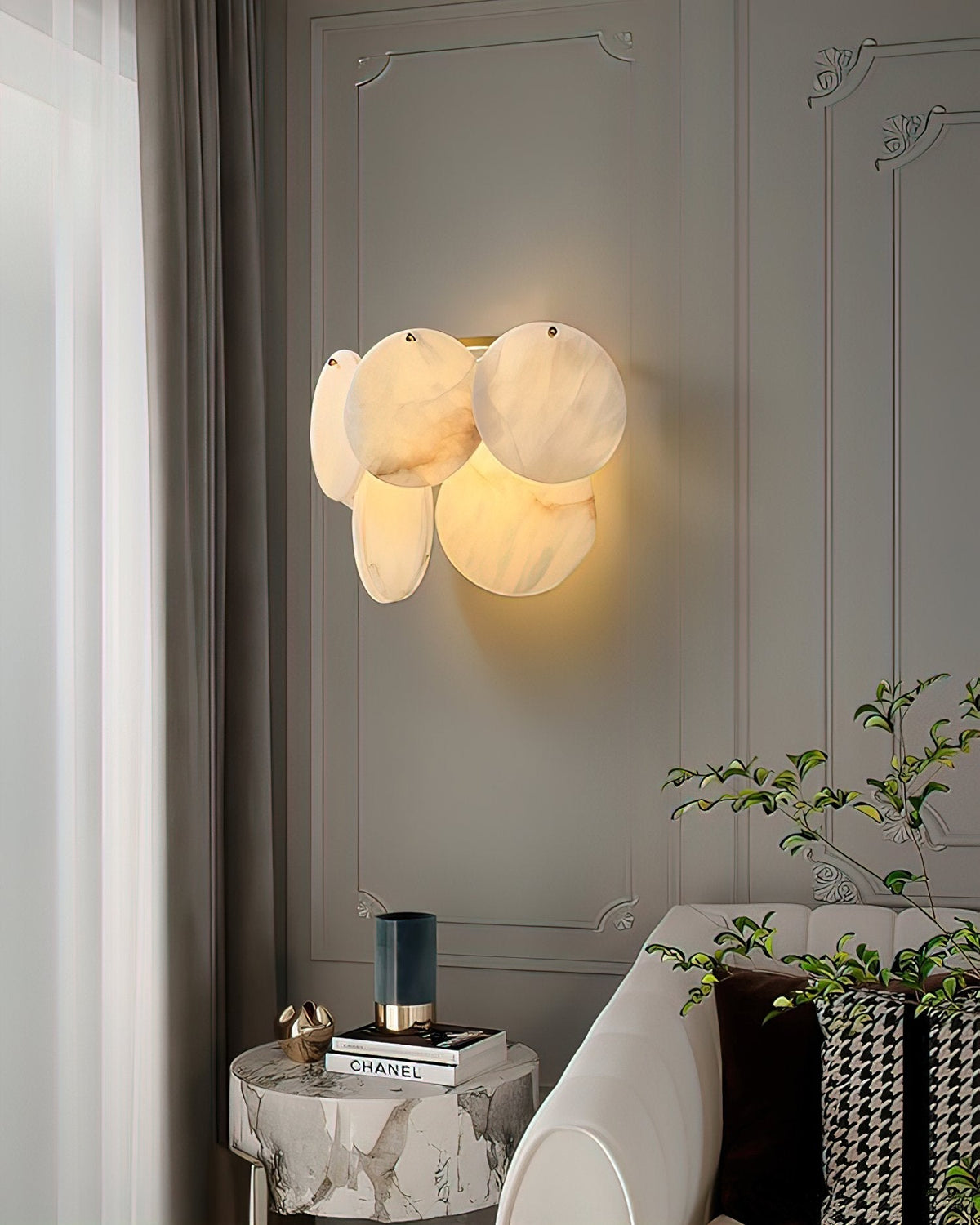 Avenlith wandlamp met overlappende albasten ronde schijven