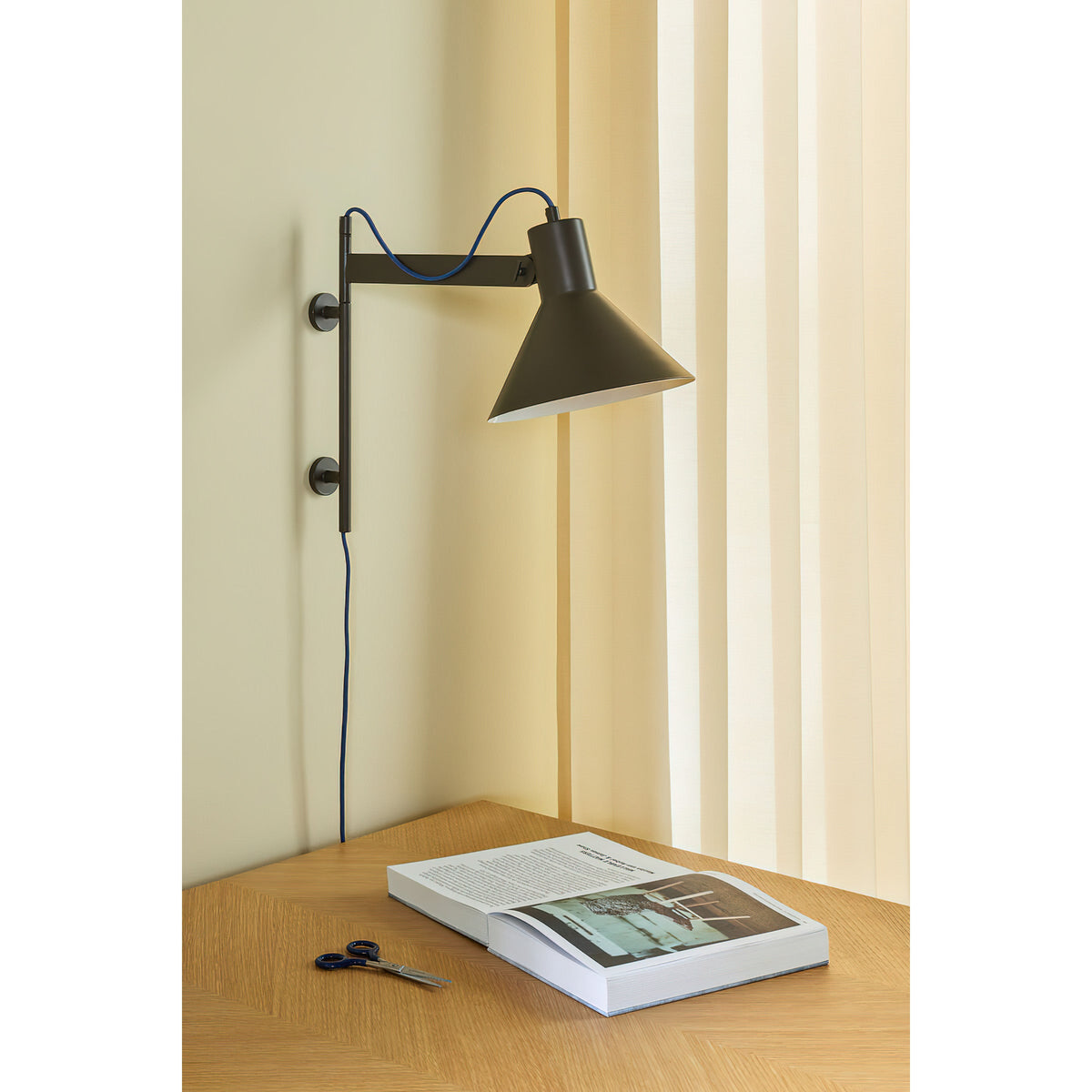 Avenirise wandlamp