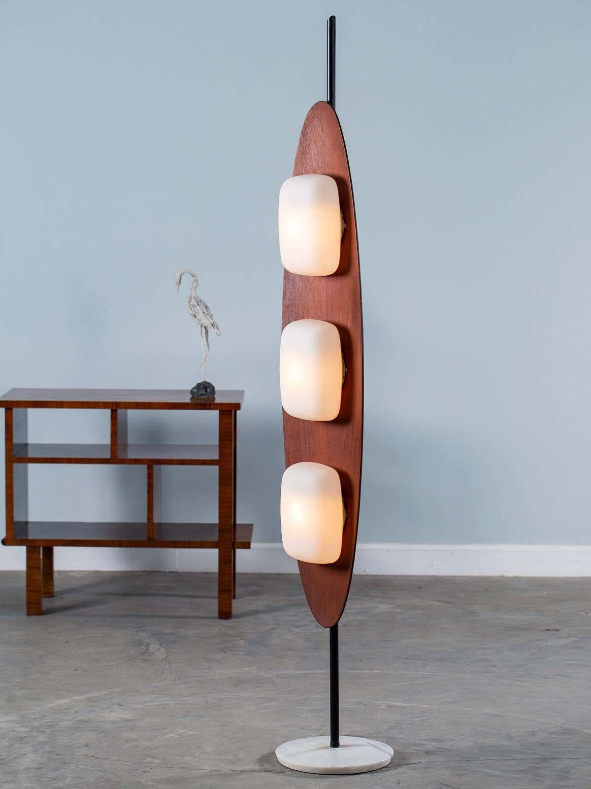Camirara vloerlamp in marmer