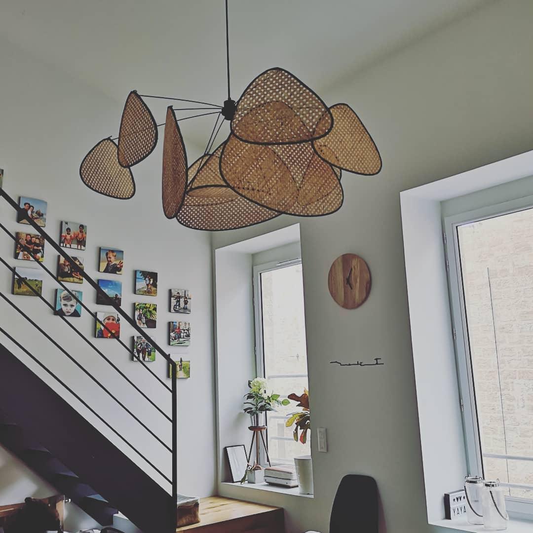 Ariinora hanglamp met rotan en swag industriële stijl