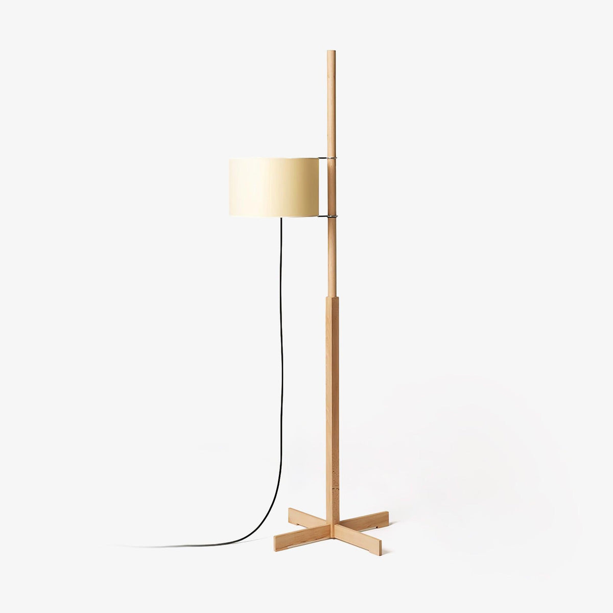 Vindis vloerlamp met houten kap en textiel