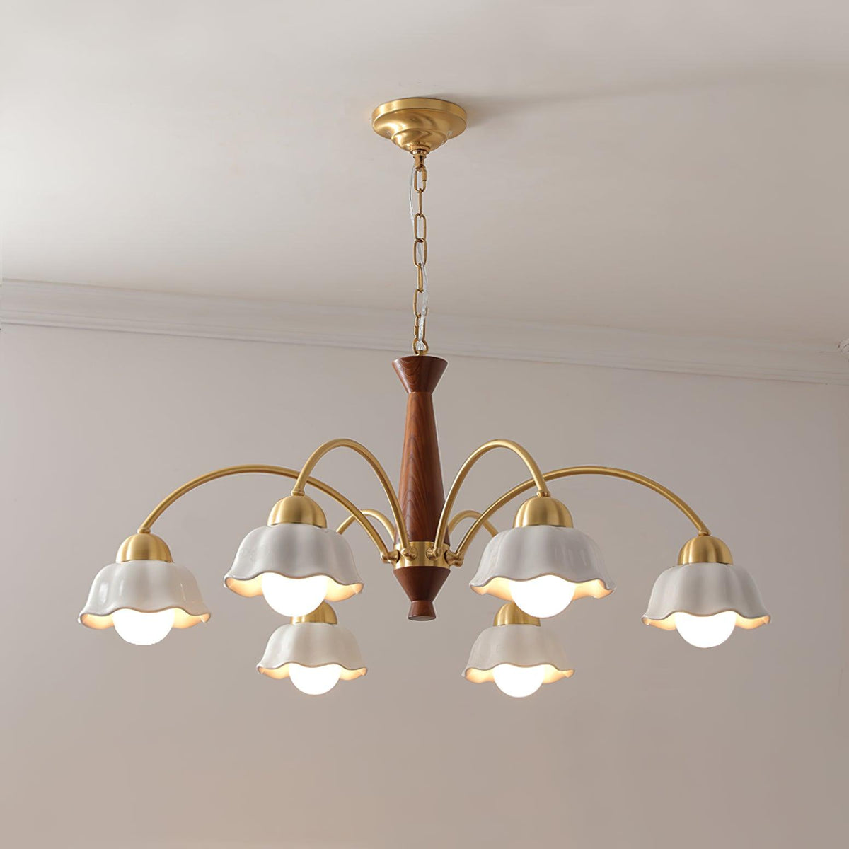 Aldoraria Kroonluchter messing Walnoot Hout Opaline Keramiek