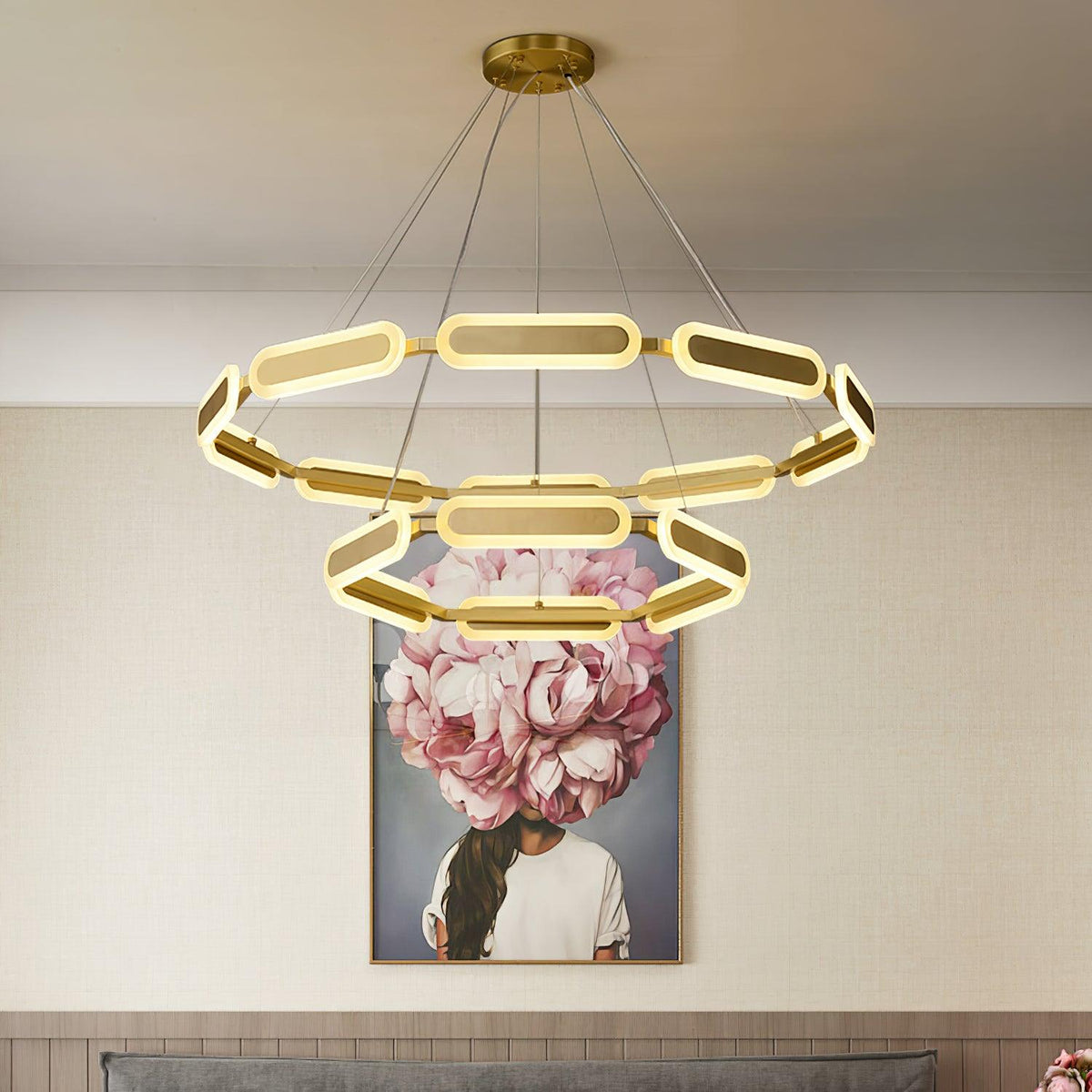 Din kroonluchter met geometrische messing ring