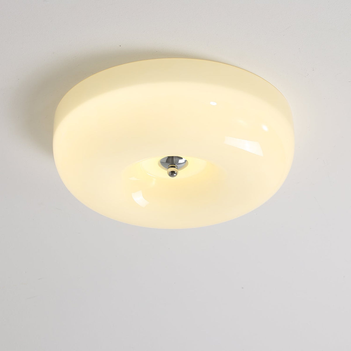 Cam Moderne plafondlamp van glas met minimalistisch swirl-ontwerp