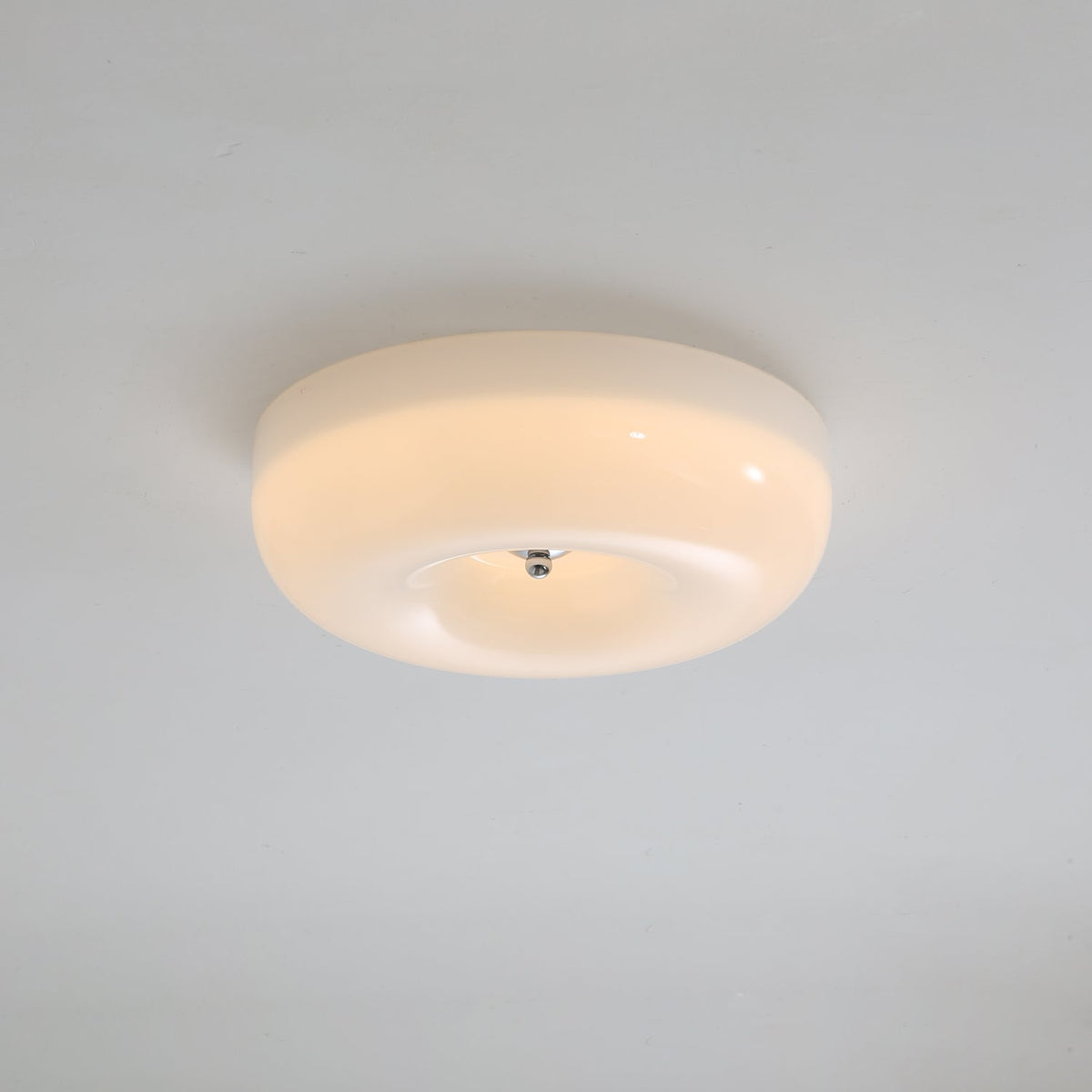 Cam Moderne plafondlamp van glas met minimalistisch swirl-ontwerp