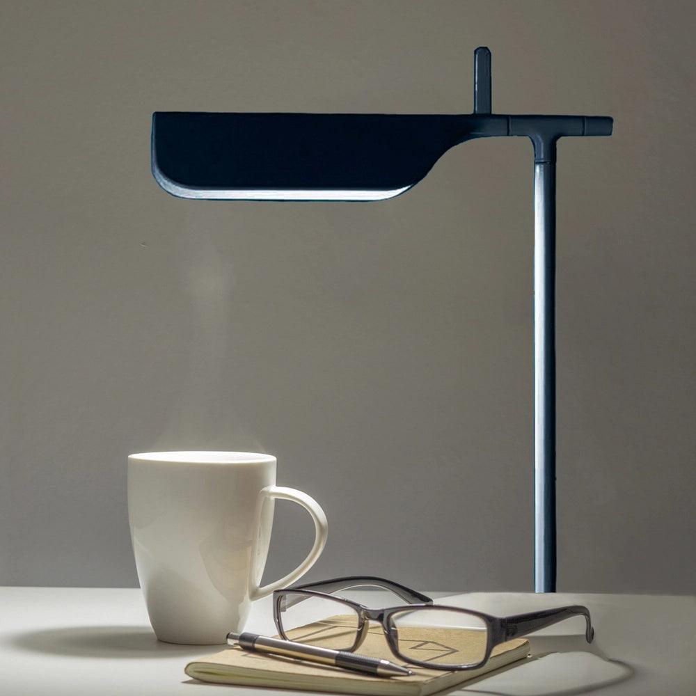Cilorn acryl tafellamp met minimalistisch ontwerp