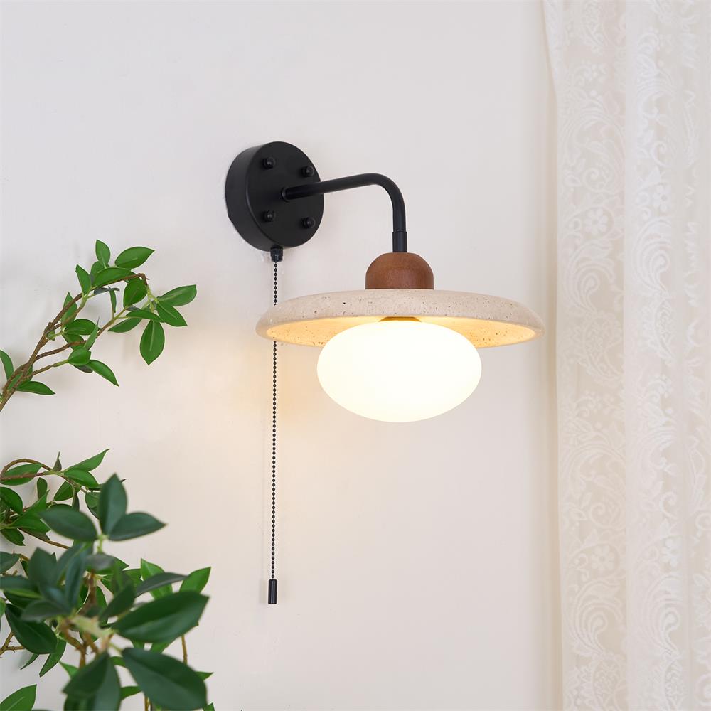 Tavivette travertin wandlamp met trekkoordschakelaar