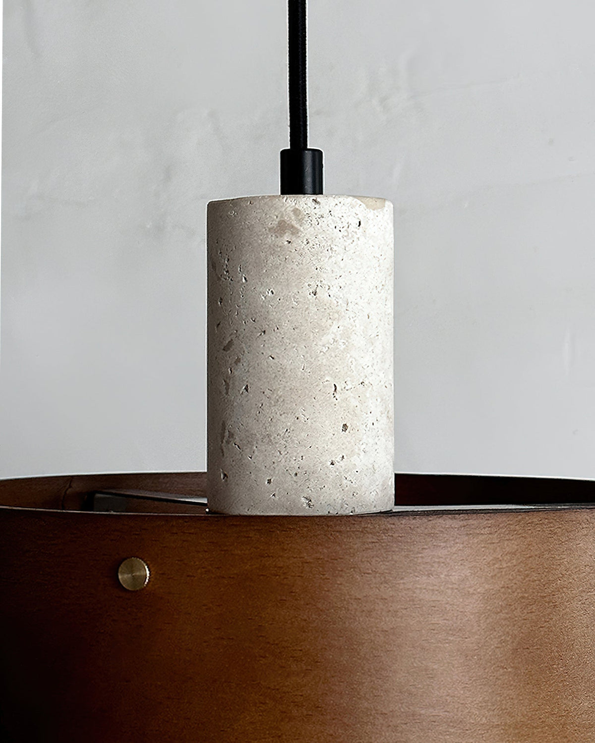 Orelorise hanglamp in walnootkleur en beige