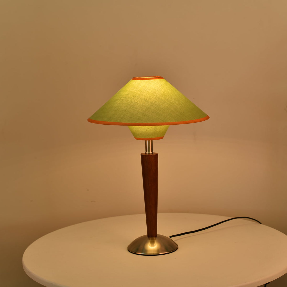 Roka tafellamp Talonwood