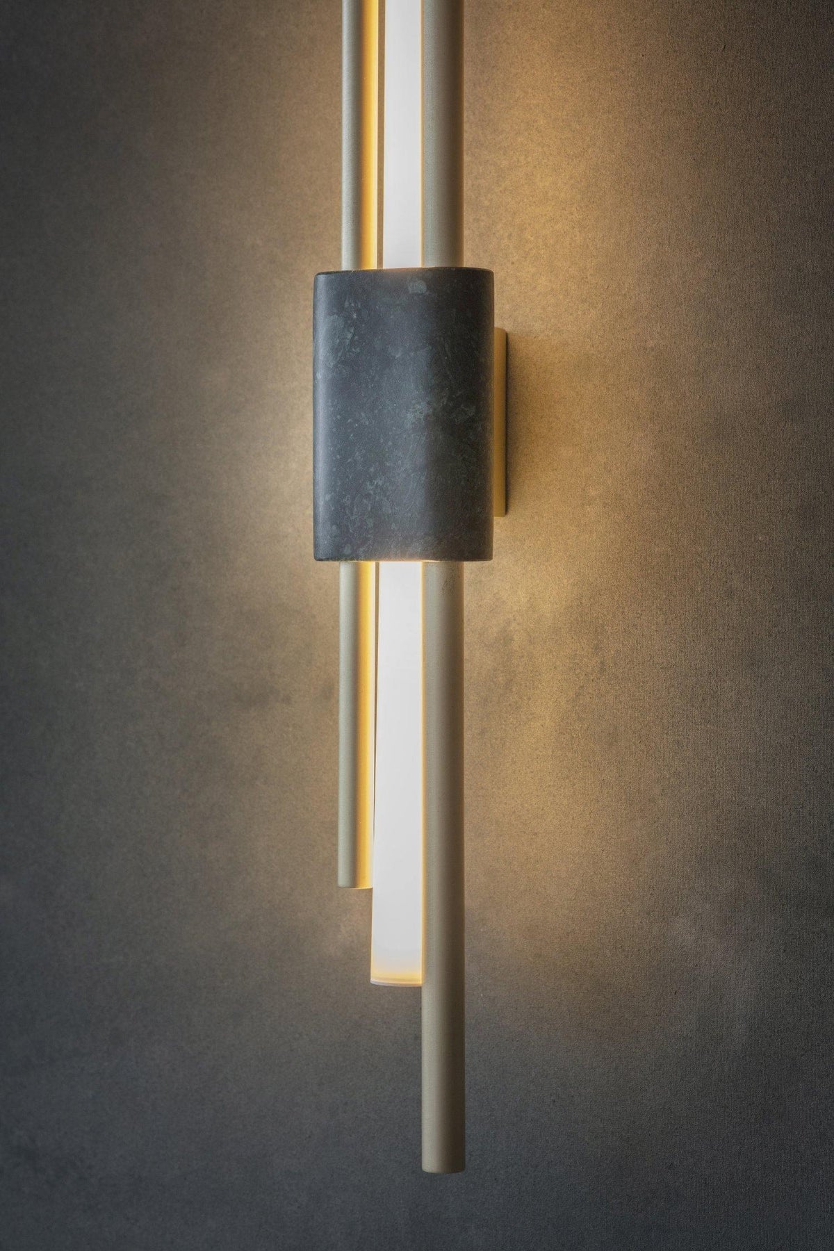 Evely Premium Noordse kunst wandlamp met marmer, met stekker