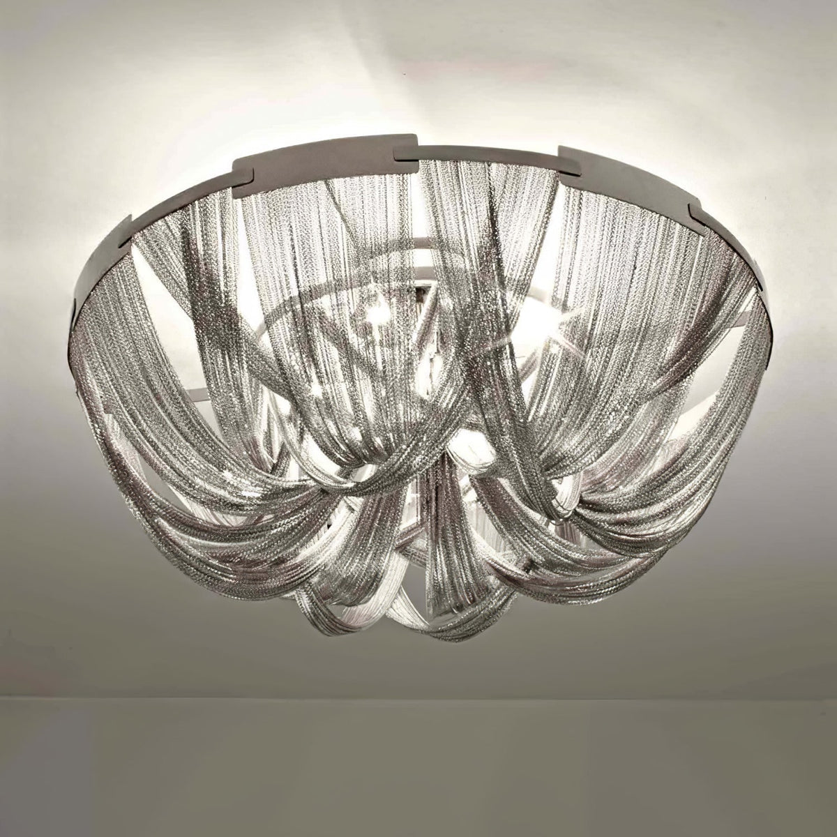 Talj plafondlamp met ketting van aluminium en tassel in nikkel