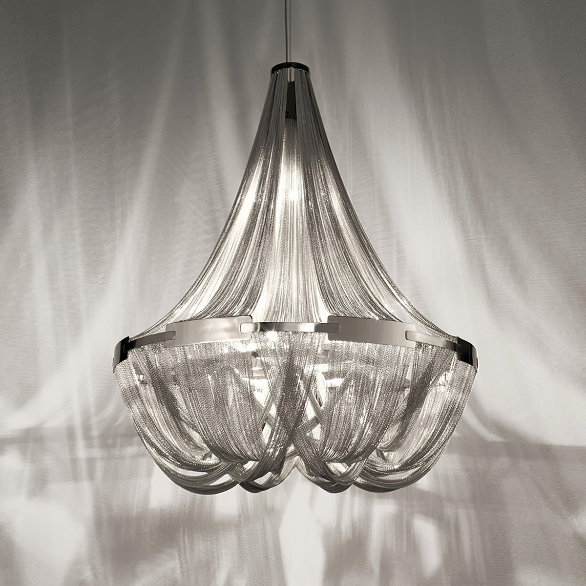 Zylen kroonluchter met aluminium ketting