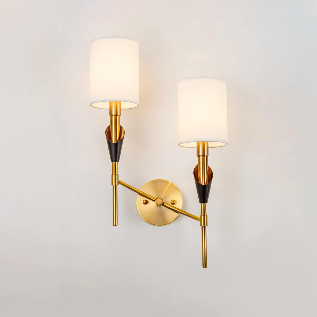 Eurzorira wandlamp met stoffen kap