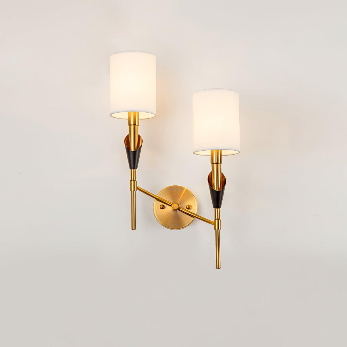 Eurzorira wandlamp met stoffen kap