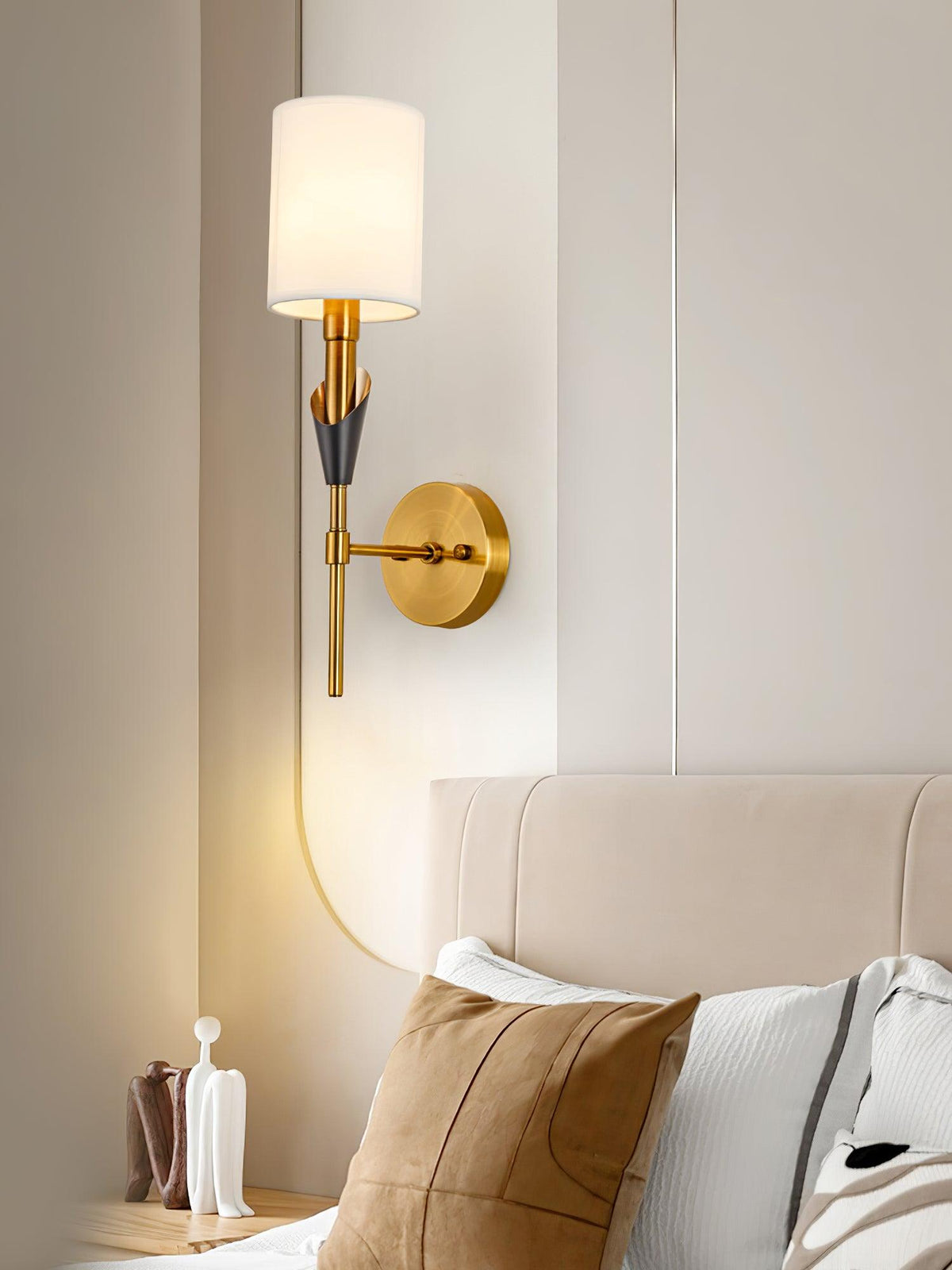 Eurzorira wandlamp met stoffen kap