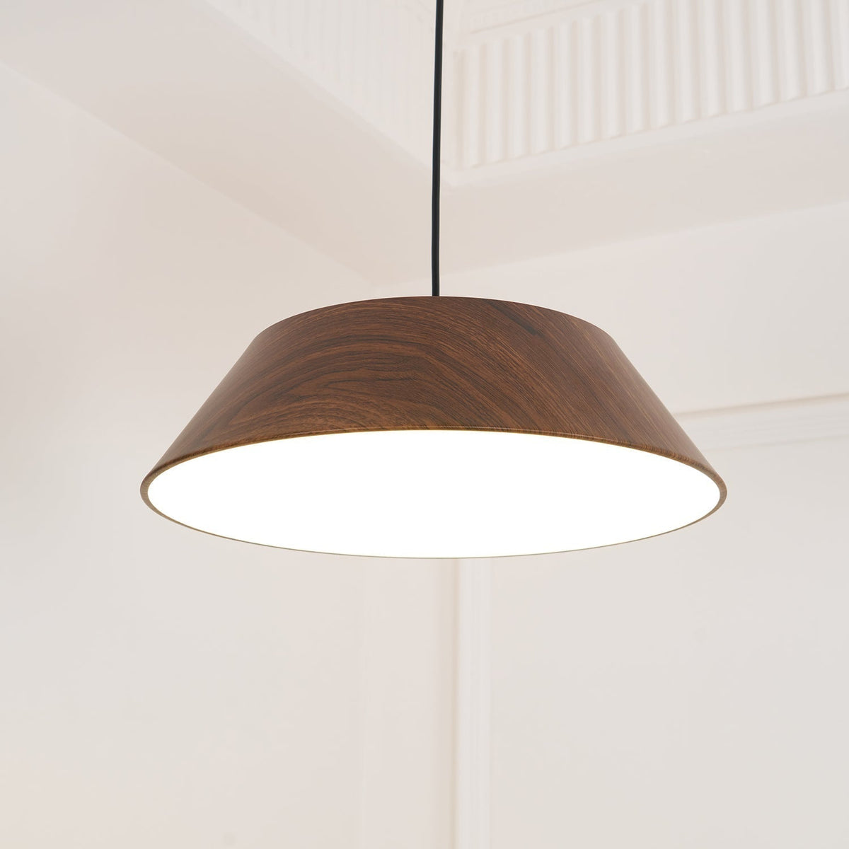 Novain hanglamp met houtnerf