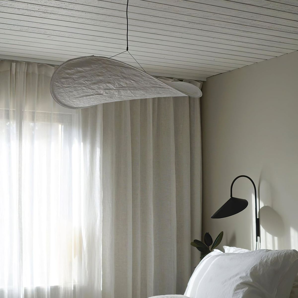 Larenol hanglamp van glas van papier en glasvezel