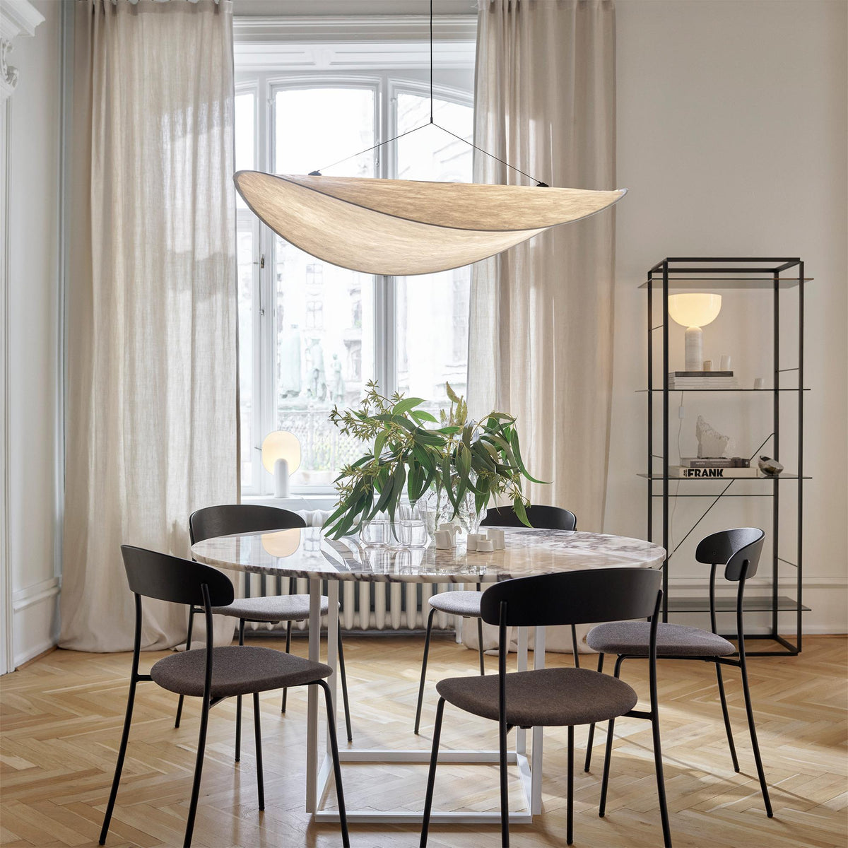 Larenol hanglamp van glas van papier en glasvezel