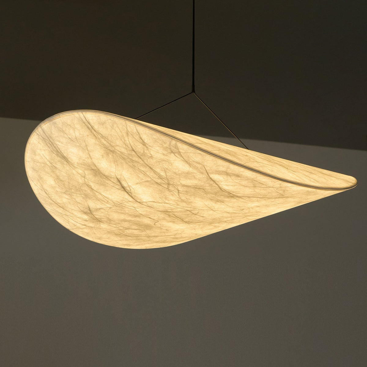 Luminette minimalistisch hanglamp van zijde