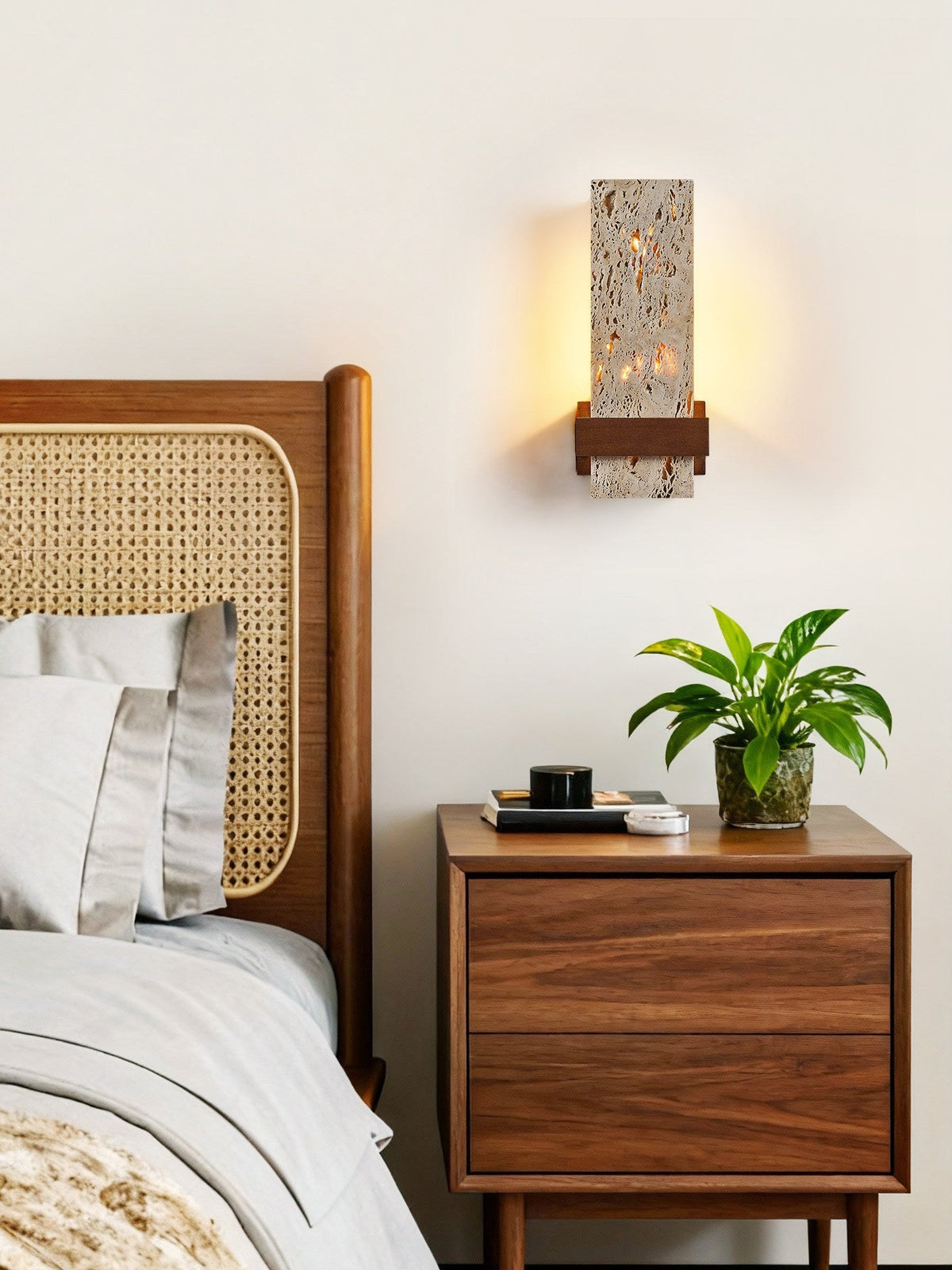 Brann Terra Geel travertin wandlamp met Walnoot