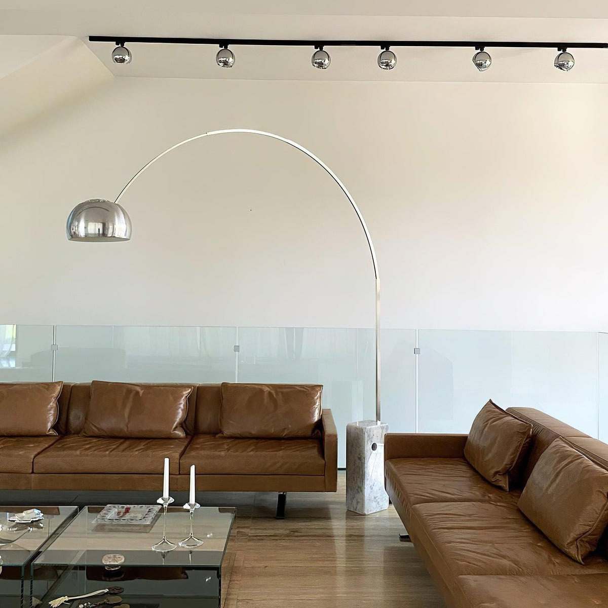 Parabola vloerlamp