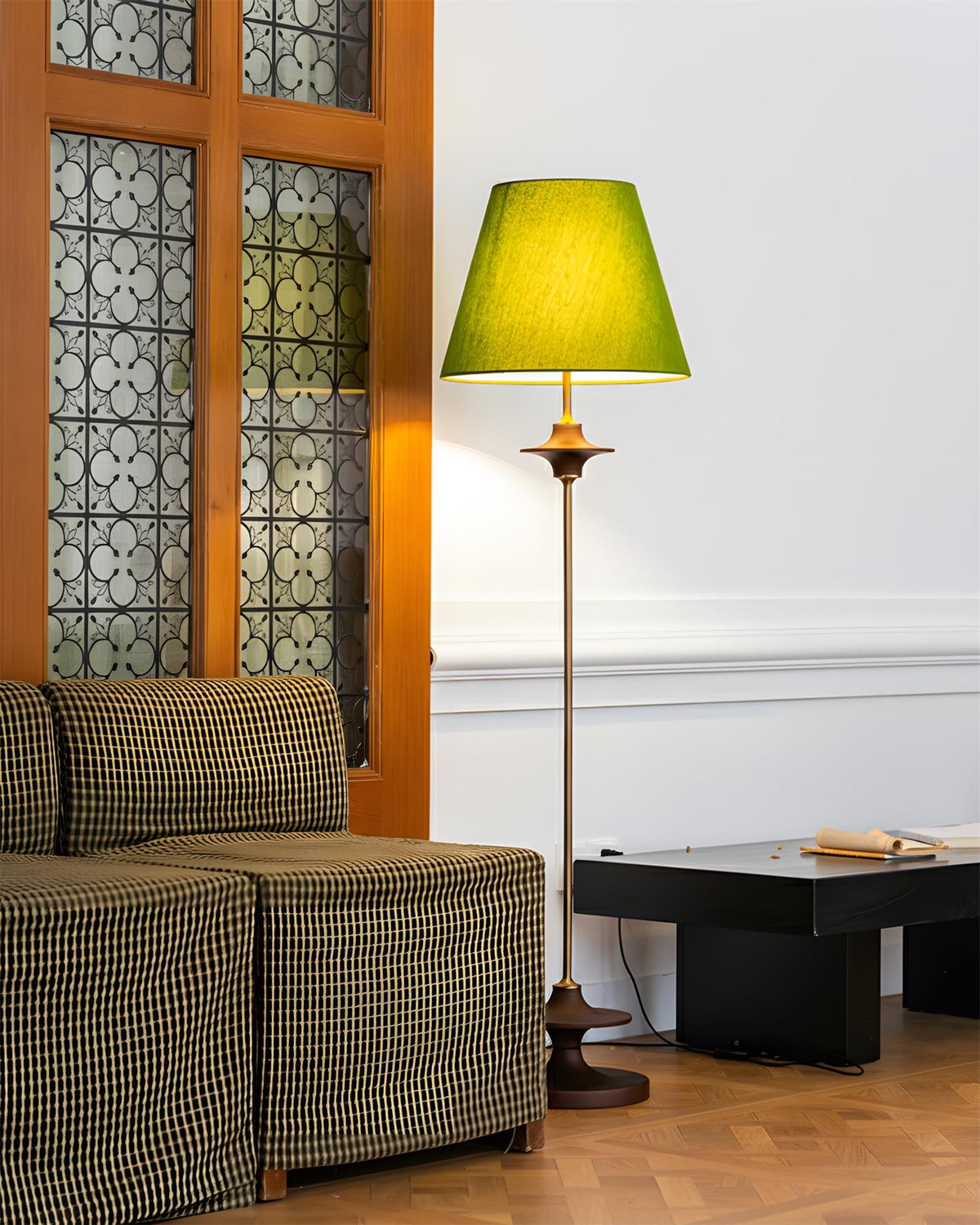 Aveniniella vloerlamp