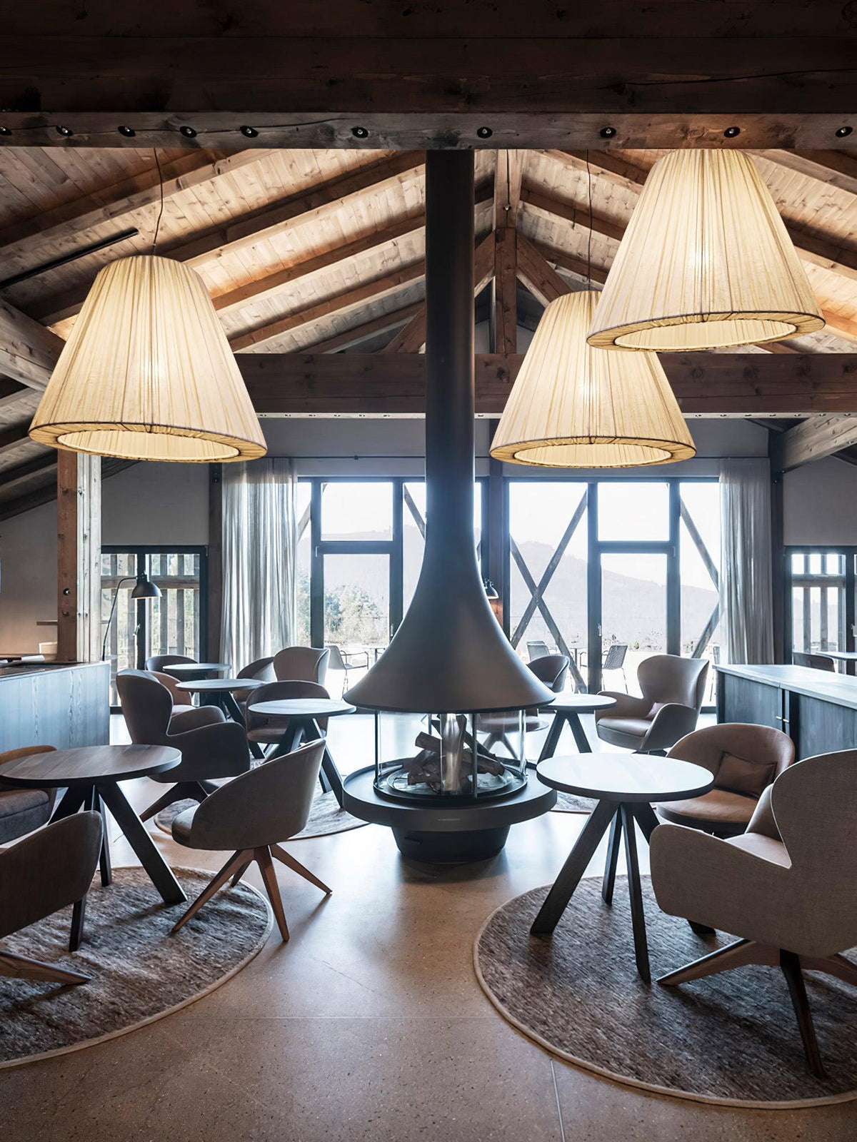 Docan hanglamp met stoffen kap in retro-stijl