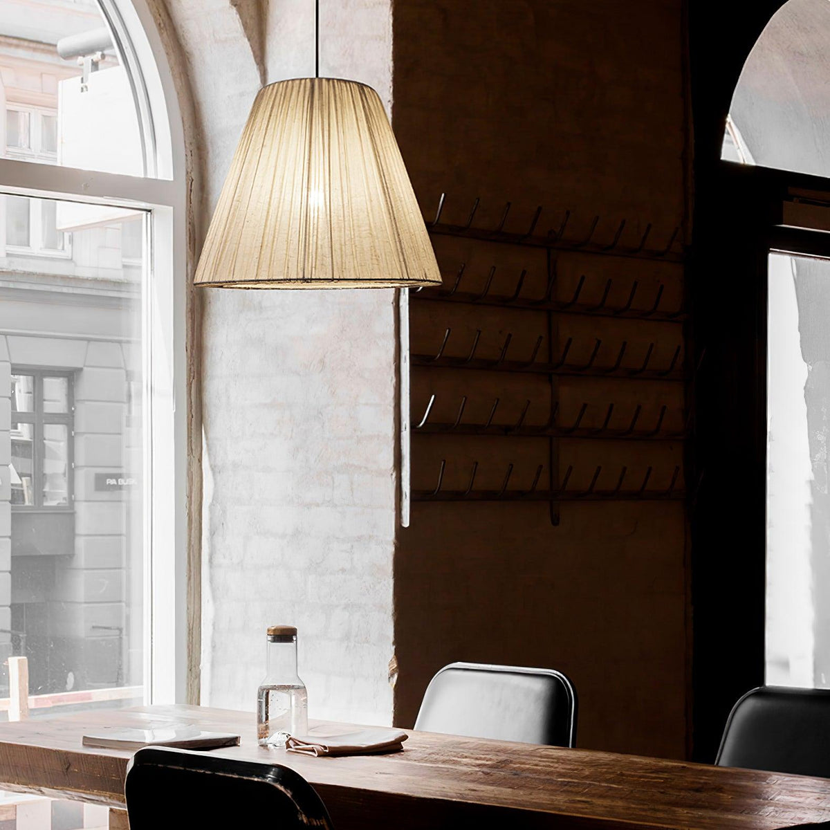 Docan hanglamp met stoffen kap in retro-stijl