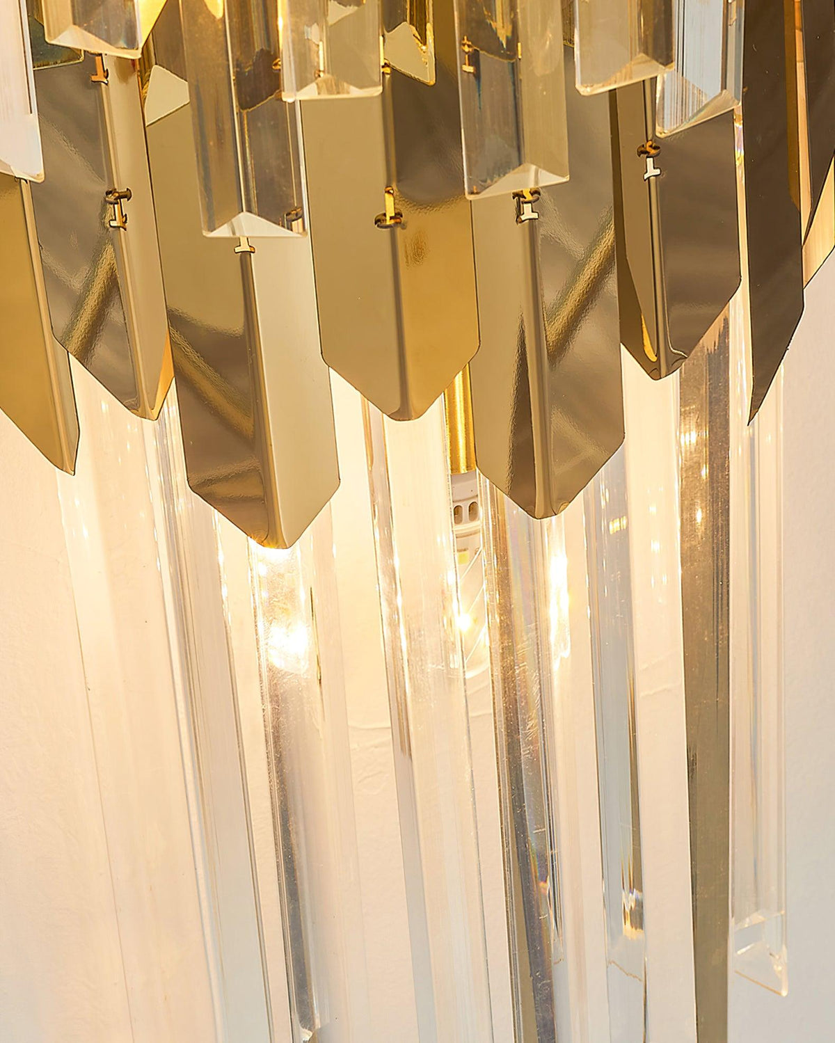 Elyoaria wandlamp met drie lagen kristal in Nordic-art stijl