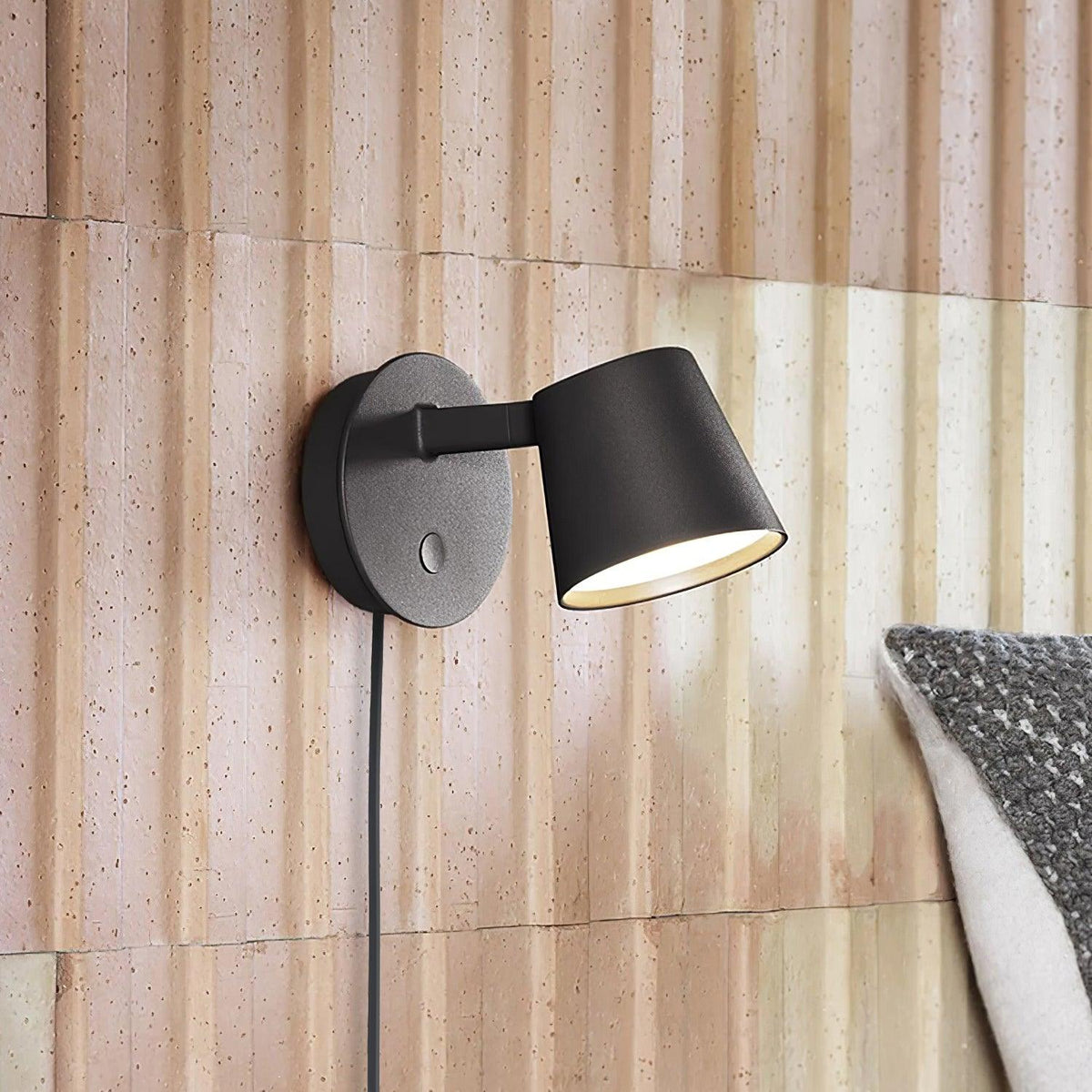 Tirwen Moderne Minimalistische wandlamp met Stekker