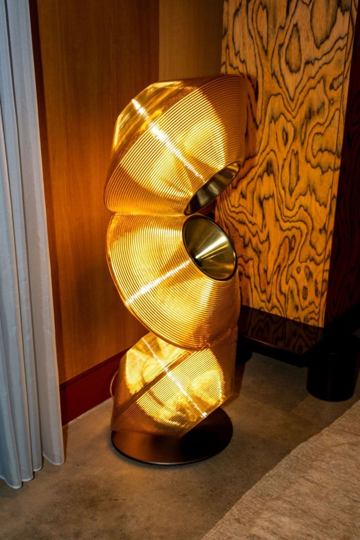 Caluena Lumen Tower vloerlamp