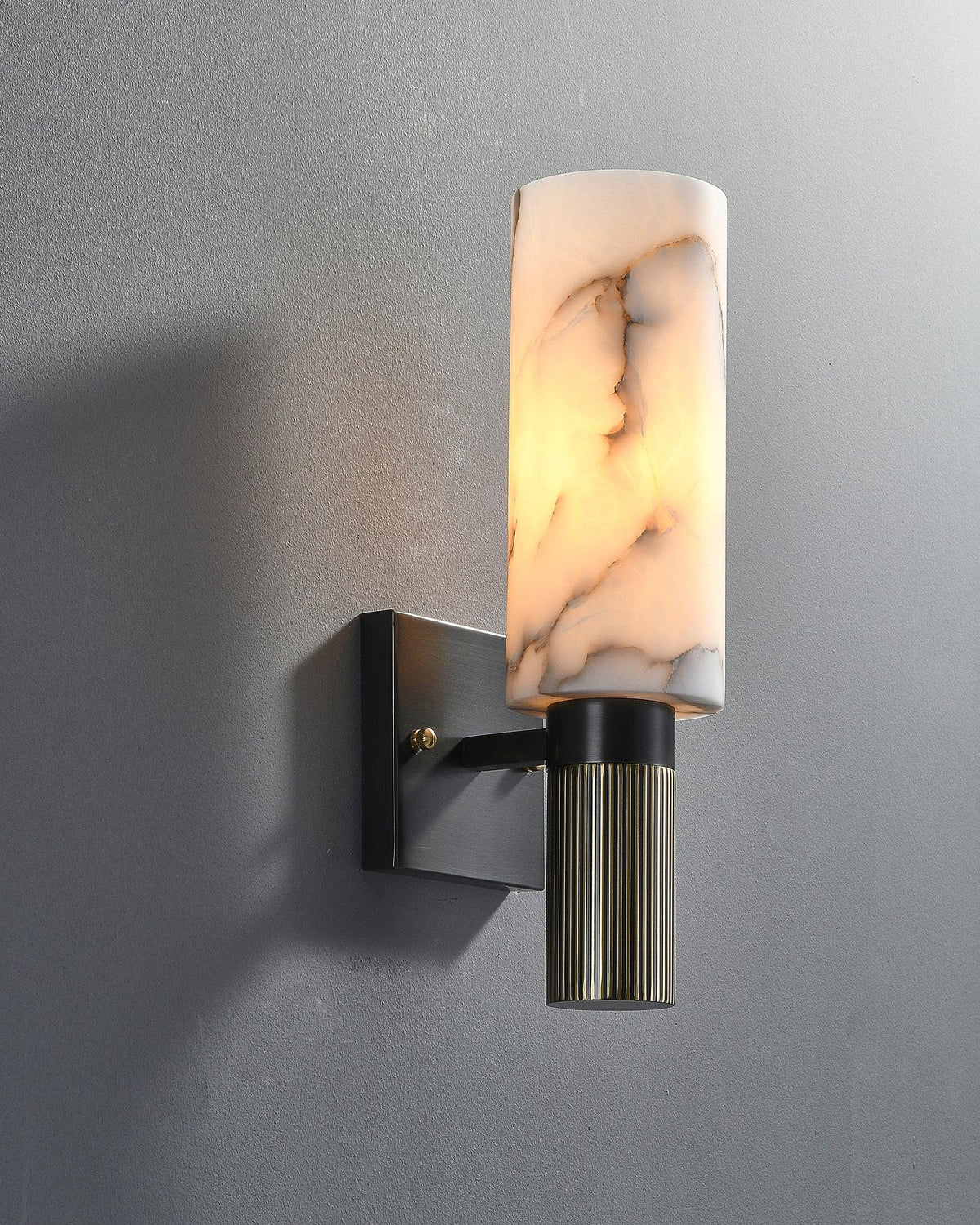 Aveninette wandlamp in albast