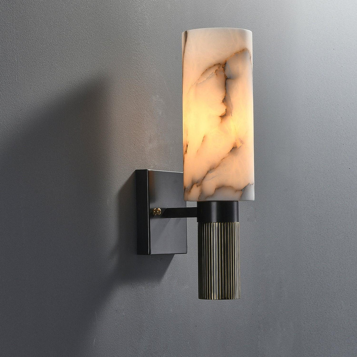 Aveninette wandlamp in albast