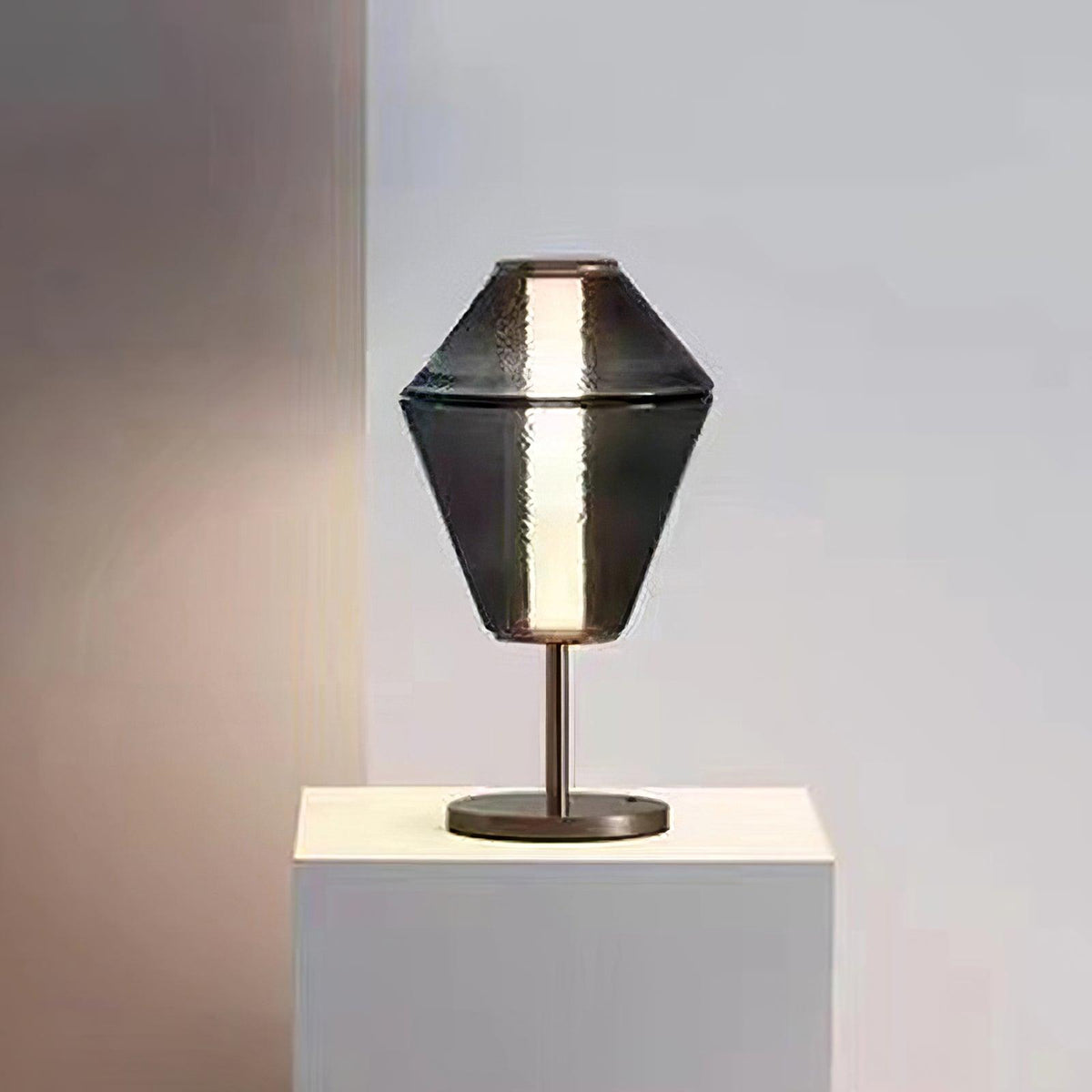 Noraiella Moderne tafellamp
