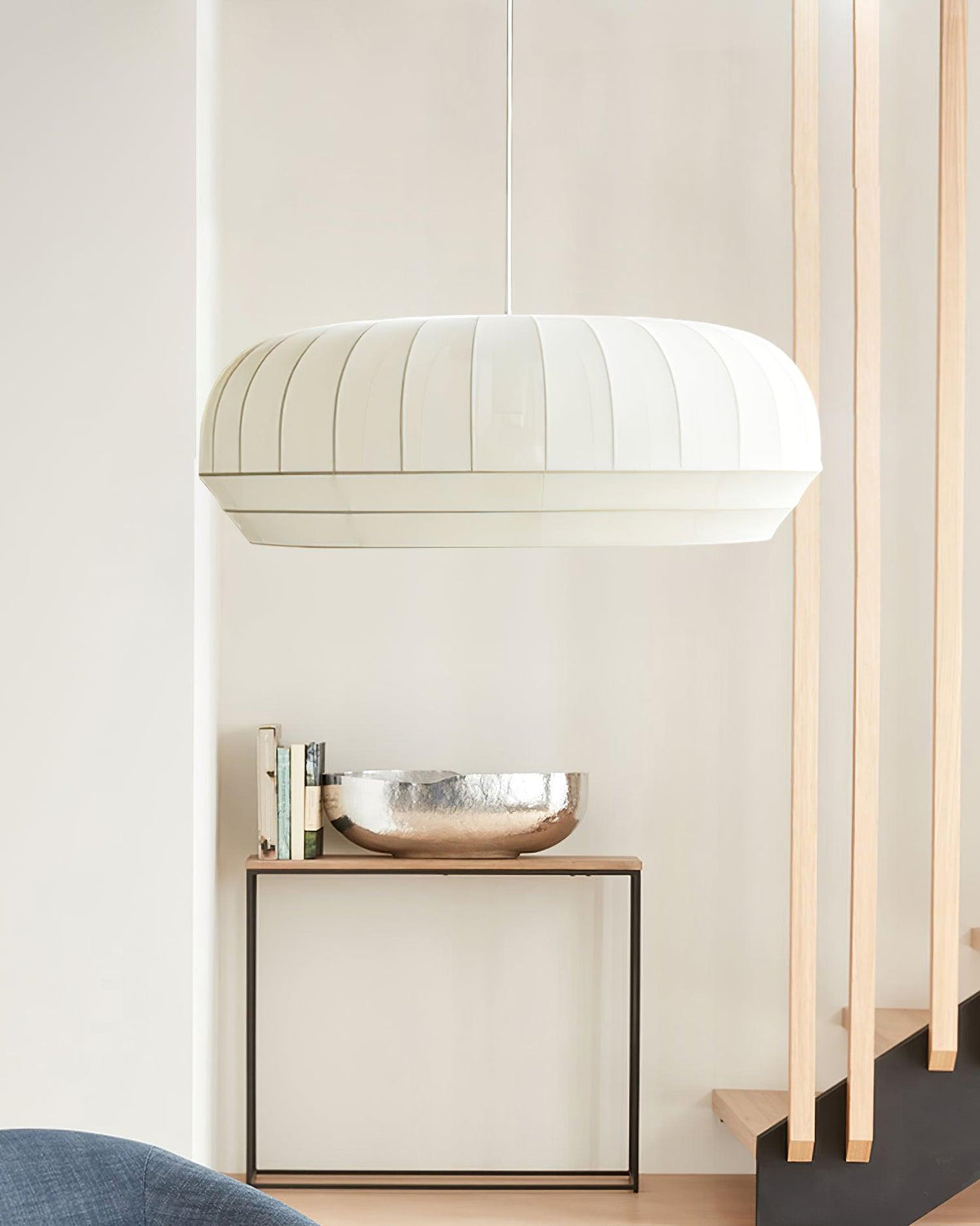 Taro hanglamp zijde kap witte stof verticale lijnen zachte moderne minimalistisch