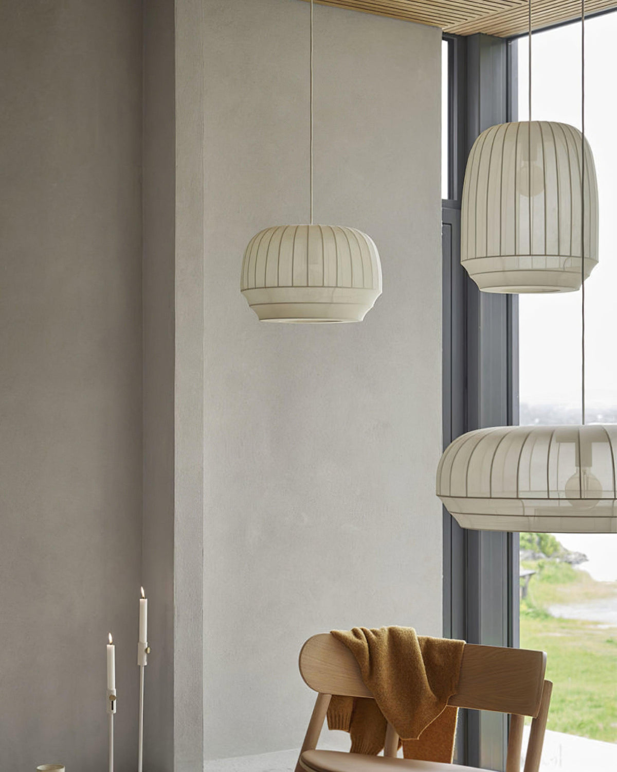 Taro hanglamp zijde kap witte stof verticale lijnen zachte moderne minimalistisch