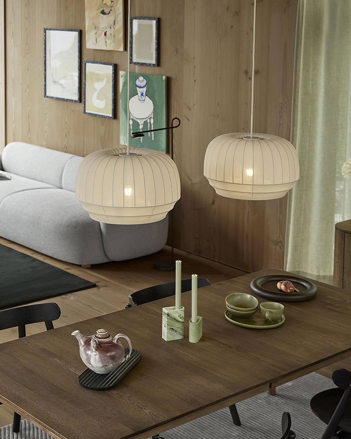 Taro hanglamp zijde kap witte stof verticale lijnen zachte moderne minimalistisch