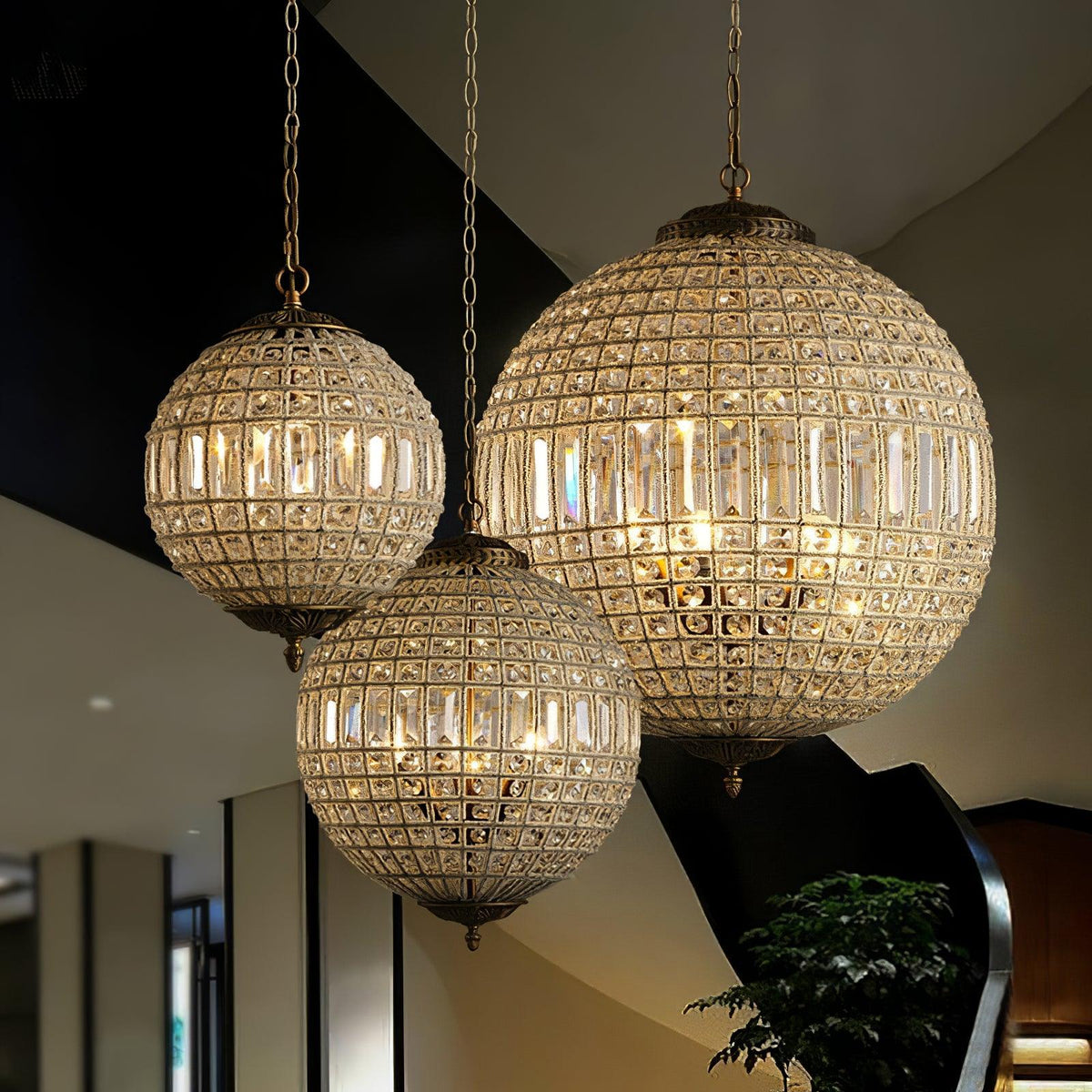 Elyinissa Kroonluchter Goud bollen Kristal Vintage