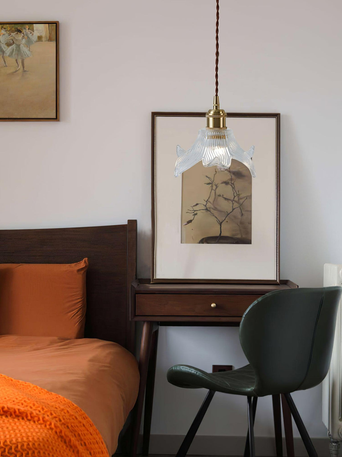 Aell hanglamp van messing en glas met glamoureus-ontwerp