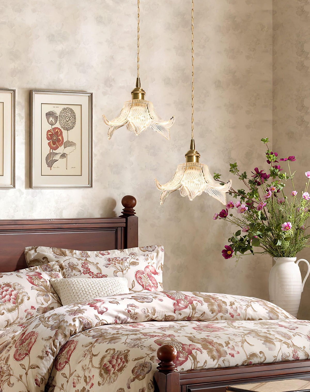 Aell hanglamp van messing en glas met glamoureus-ontwerp