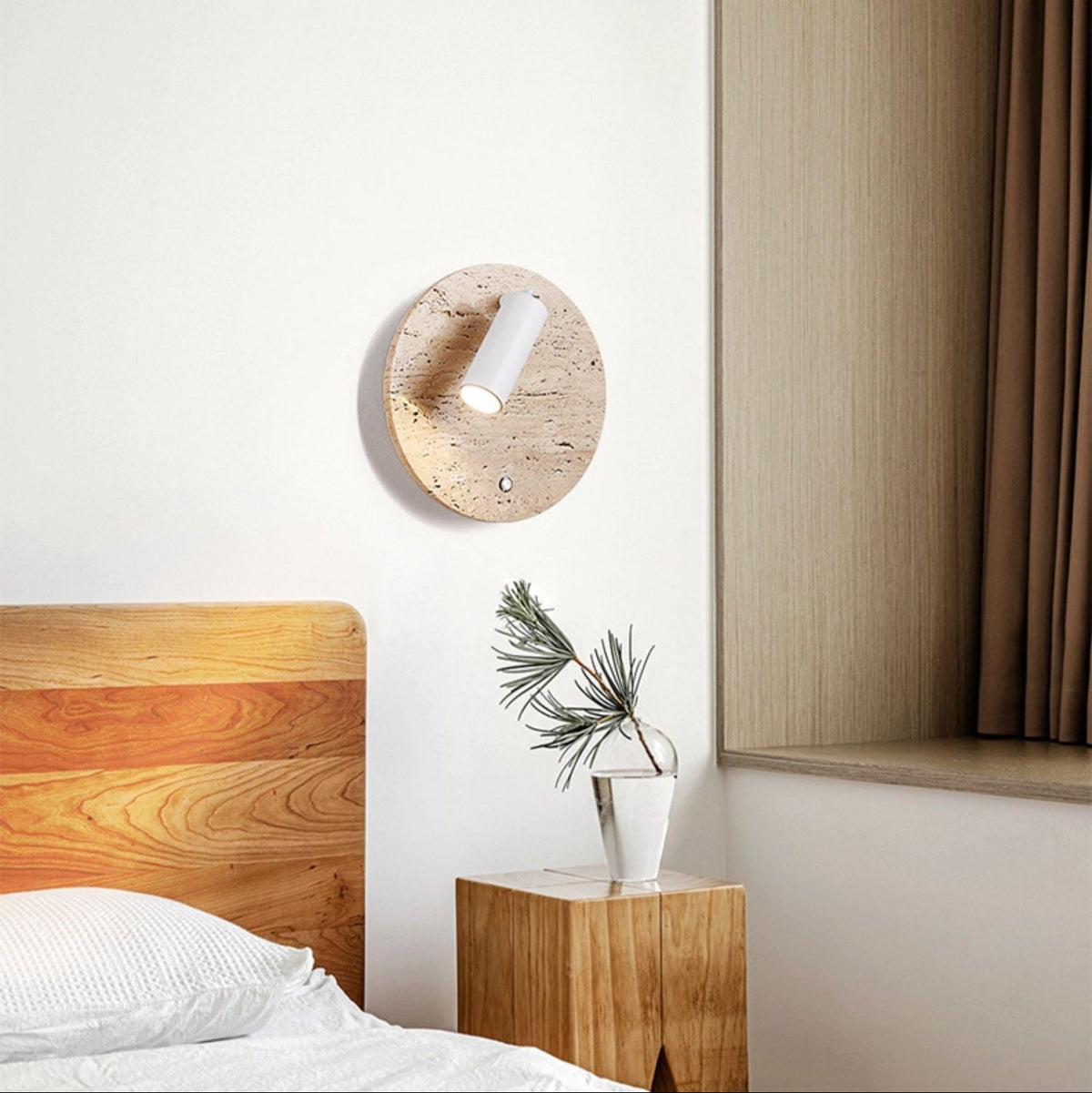 Selan travertin wandlamp met verstelbare spot
