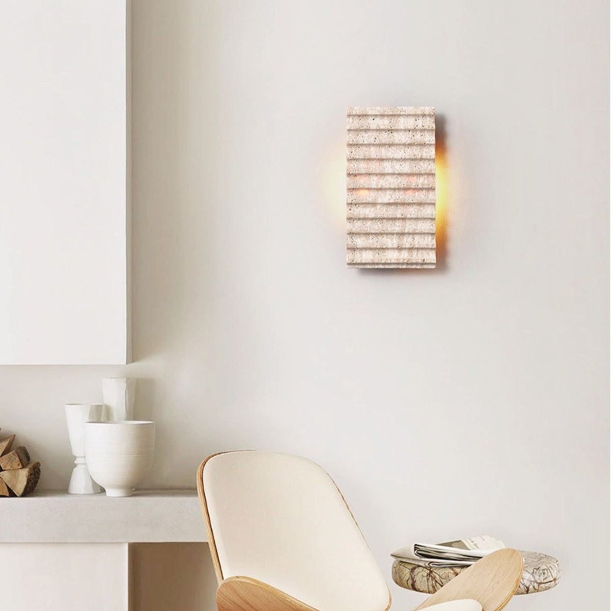Noriora travertin Ribbed wandlamp